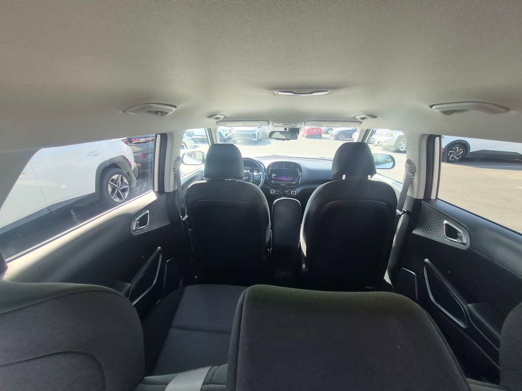 Used 2023 Kia Soul S image 15