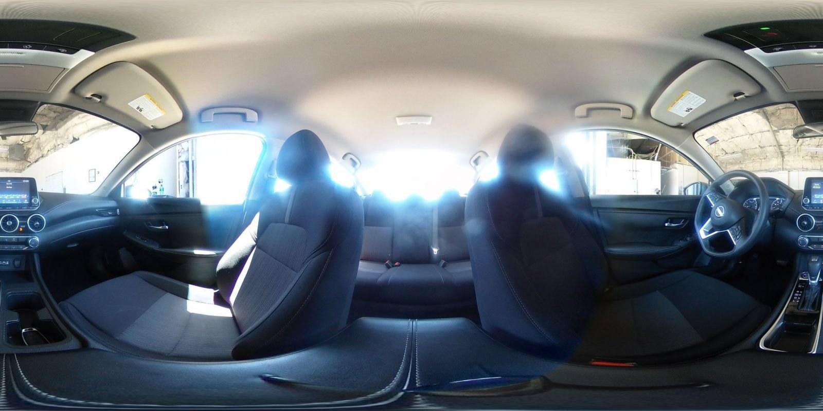 Used 2025 Nissan Sentra SV FWD image 40