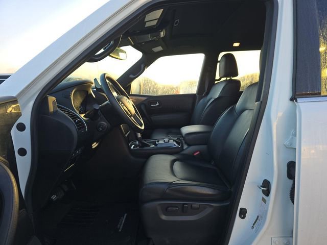 Certified 2024 Nissan Armada SL w/ Midnight Edition Package image 3