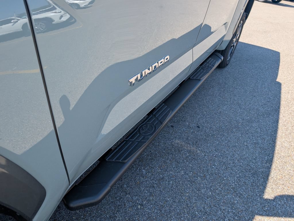 New 2026 Toyota Tundra Limited AWD/4WD image 9