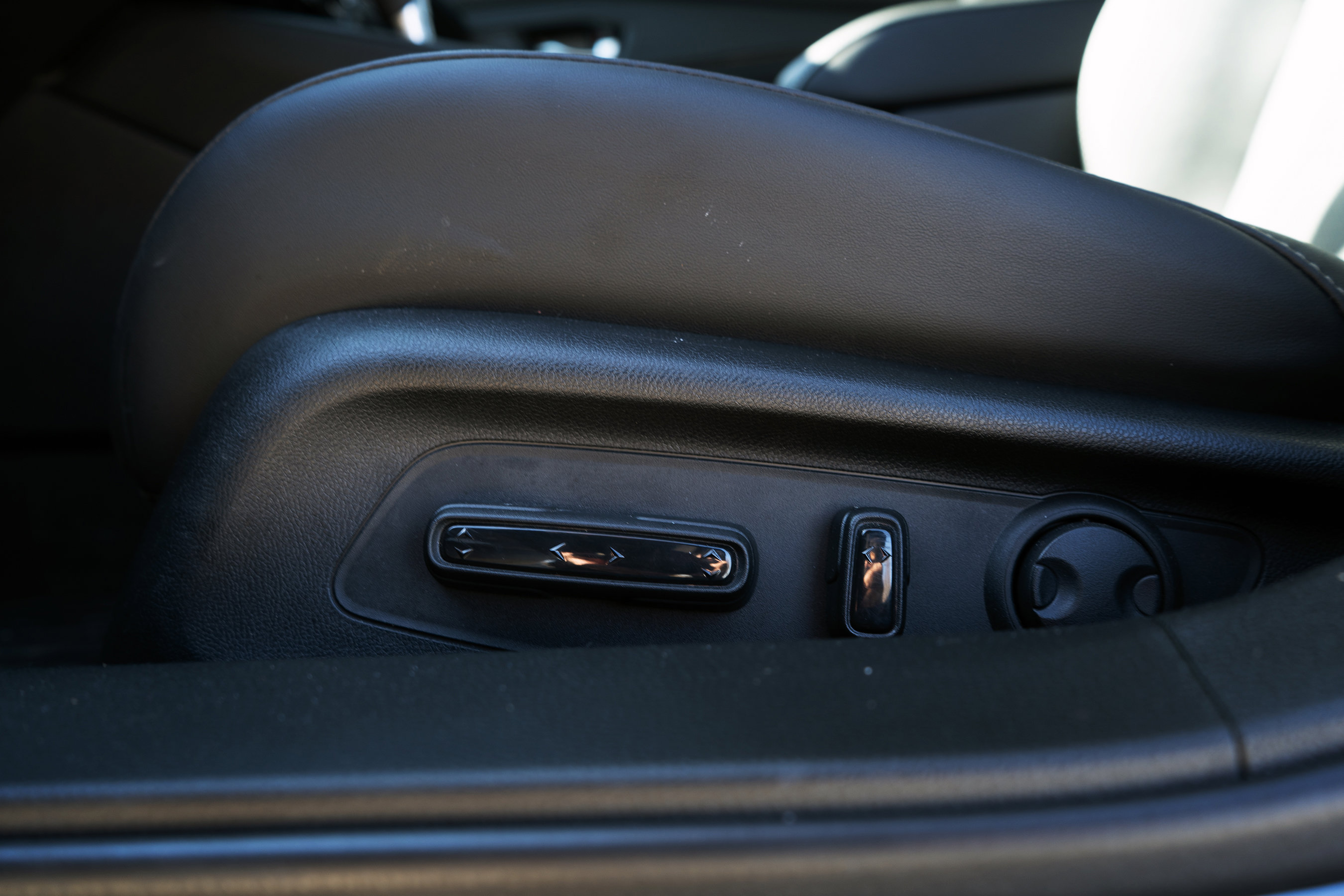 Certified 2025 Honda Accord Touring image 43