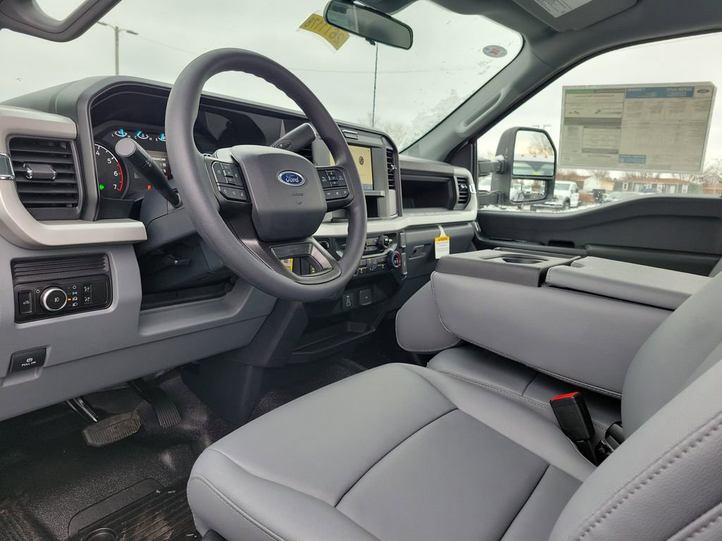 New 2026 Ford F250 XL w/ FX4 Off-Road Package image 19