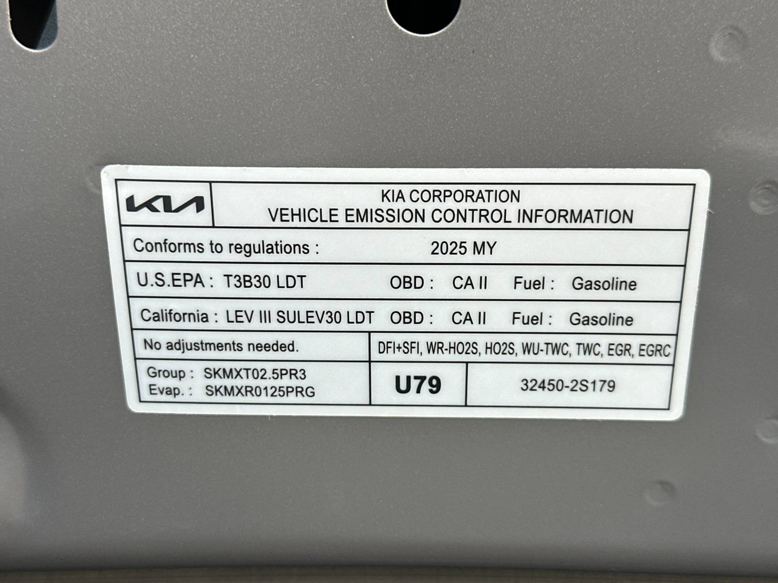 Certified 2025 Kia Sportage LX FWD image 36