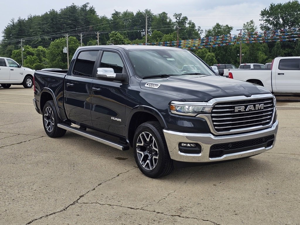 New 2025 RAM 1500 Laramie image 7