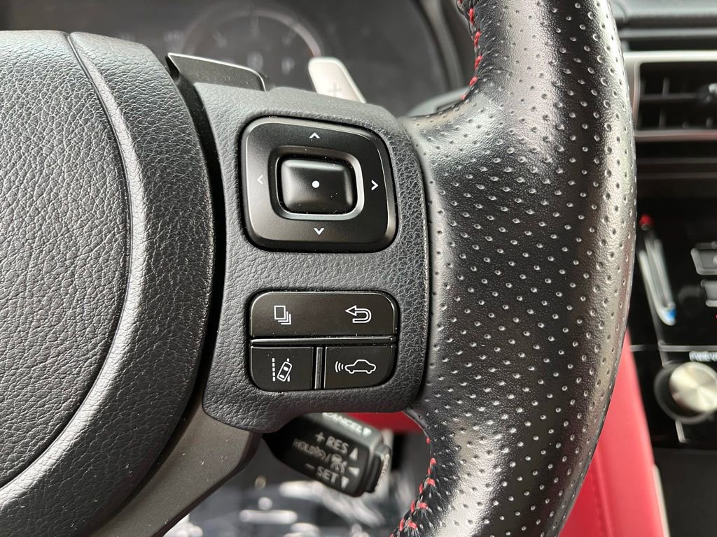 Used 2021 Lexus IS 350 F Sport RWD image 12