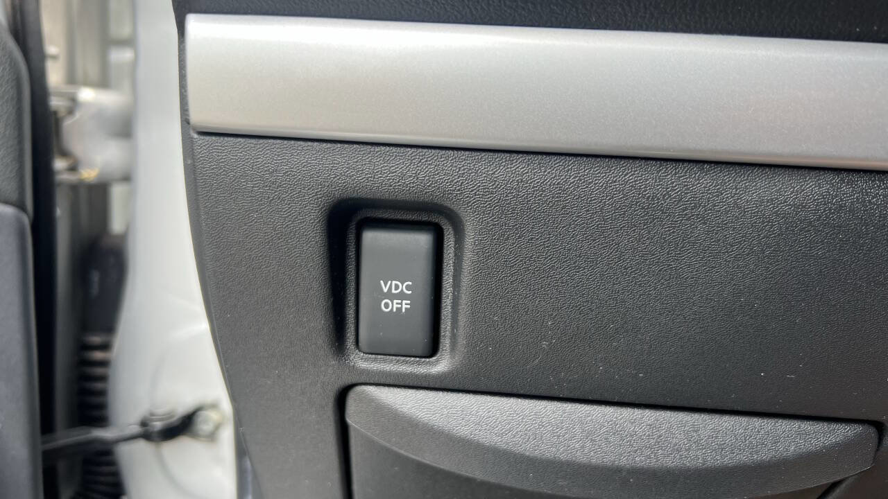 Used 2011 Nissan Sentra 2.0 image 19