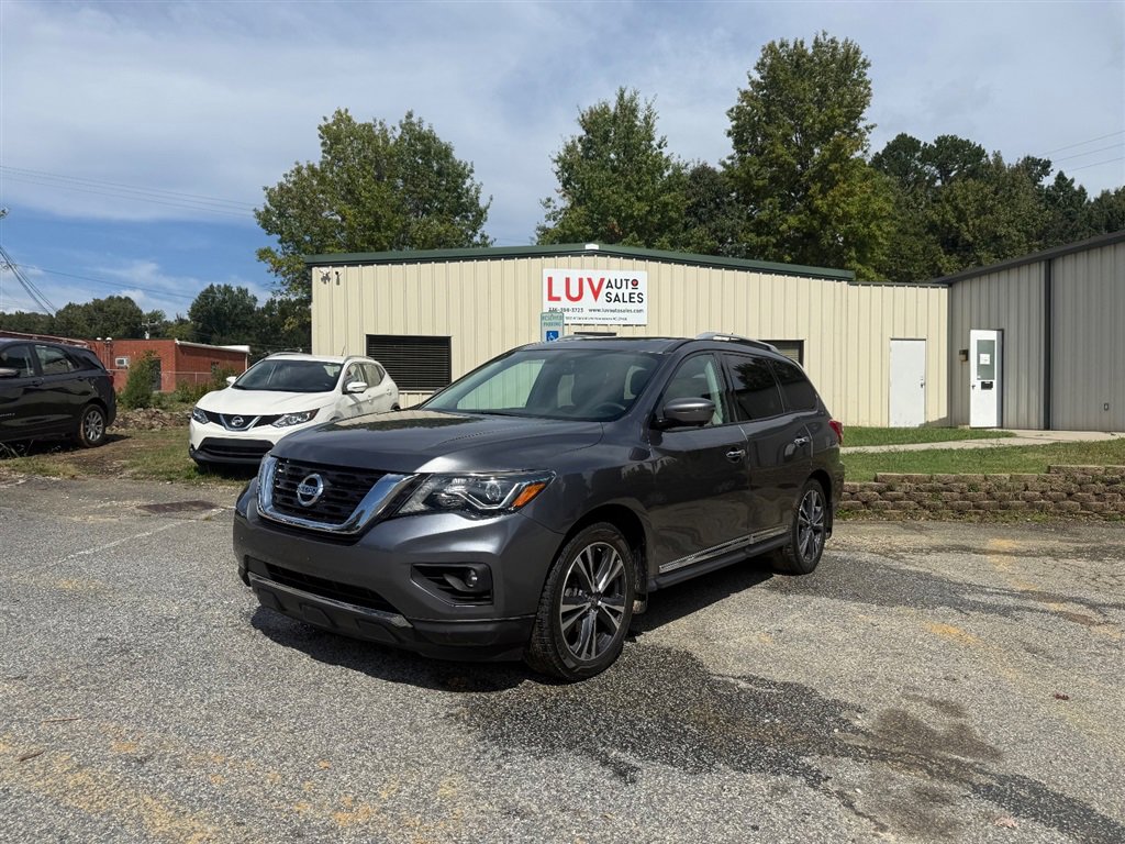 Used 2017 Nissan Pathfinder Platinum