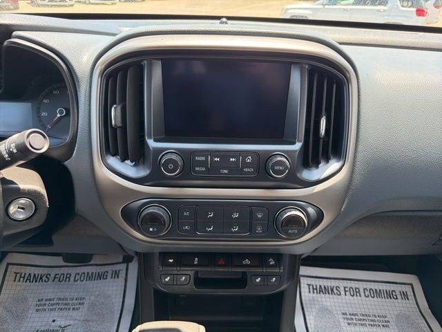Used 2018 Chevrolet Colorado Z71 AWD/4WD image 22
