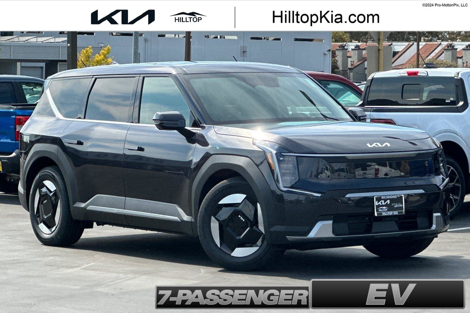 New 2026 Kia EV9 Light RWD image 1