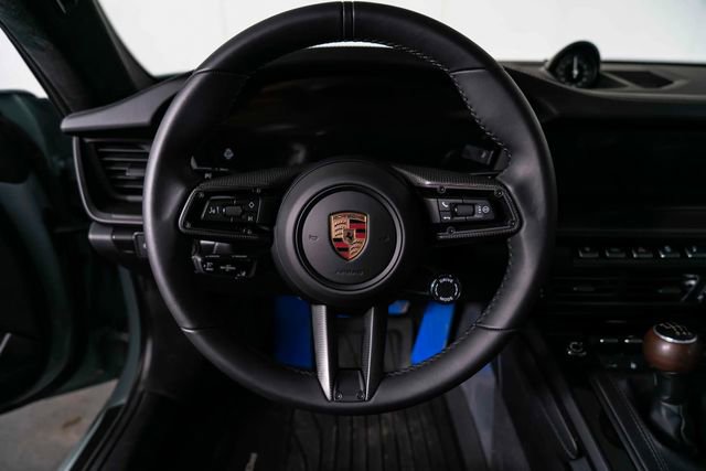 Used 2025 Porsche 911 Carrera T RWD image 17