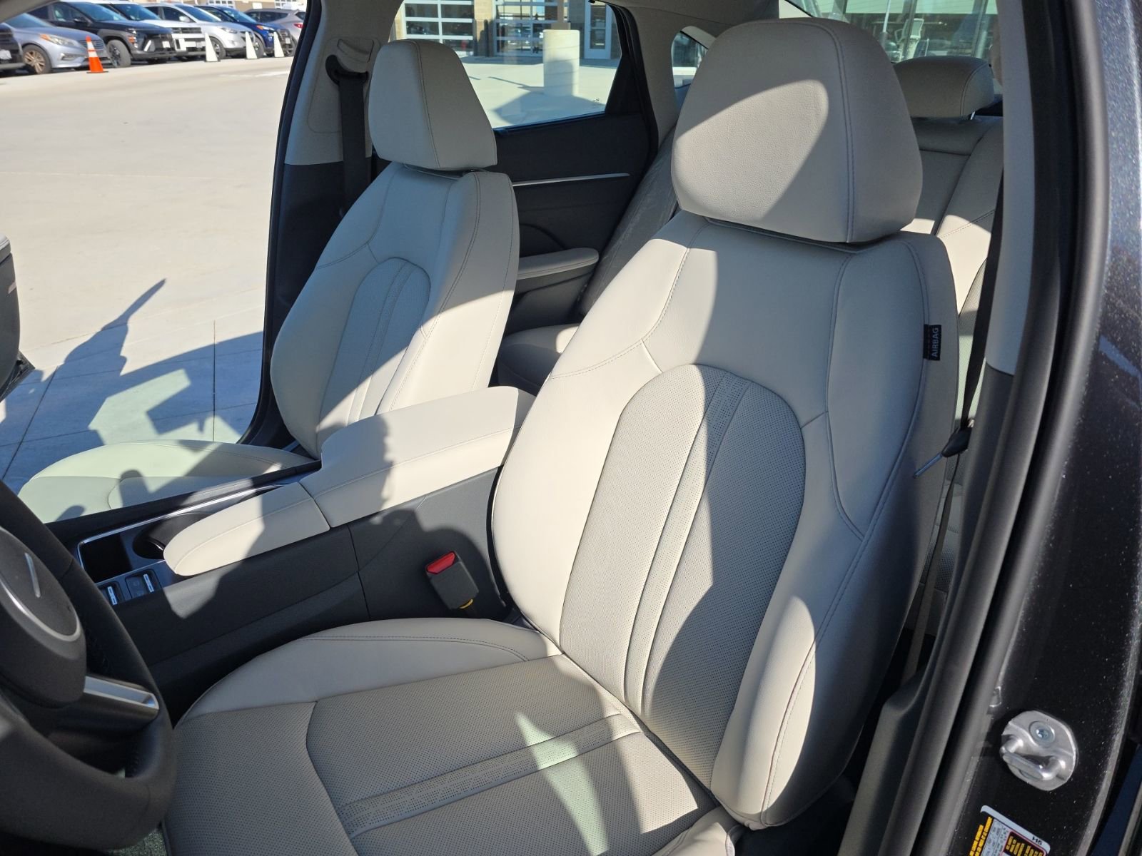 New 2026 Hyundai Sonata Limited image 29