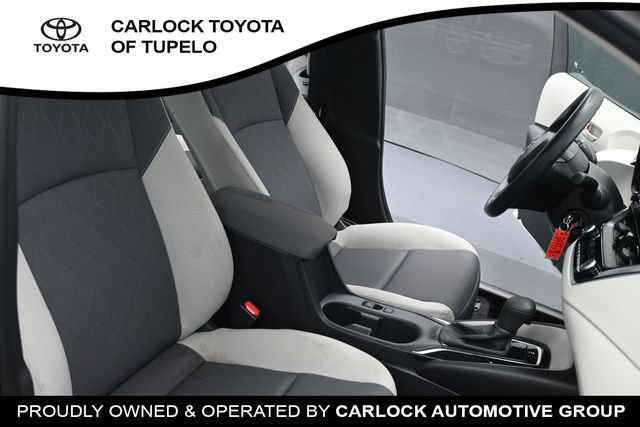 Used 2026 Toyota Corolla LE FWD image 39