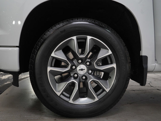 Used 2024 Chevrolet Silverado 1500 RST w/ Convenience Package II image 31