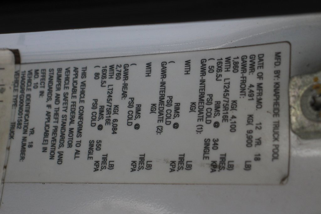 Used 2019 Chevrolet Express 3500 w/ Power Convenience Package image 39