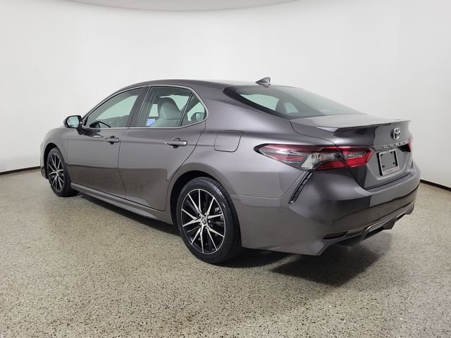 Used 2023 Toyota Camry SE w/ Convenience Package FWD image 7