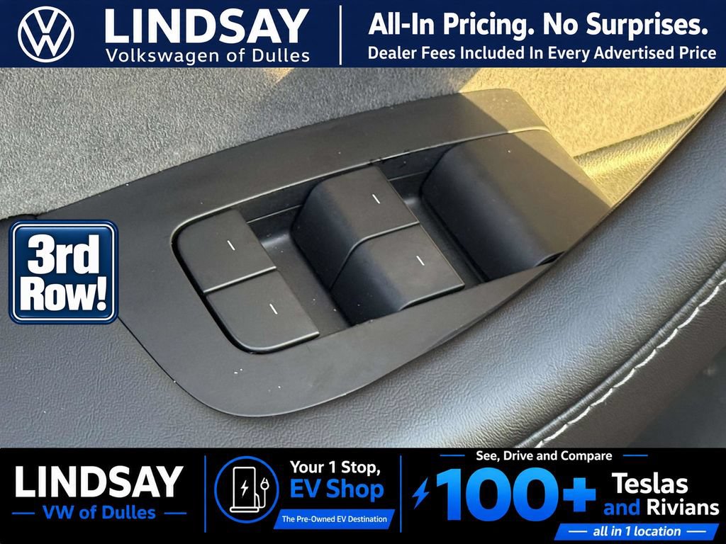 Used 2021 Tesla Model Y Long Range AWD/4WD image 30