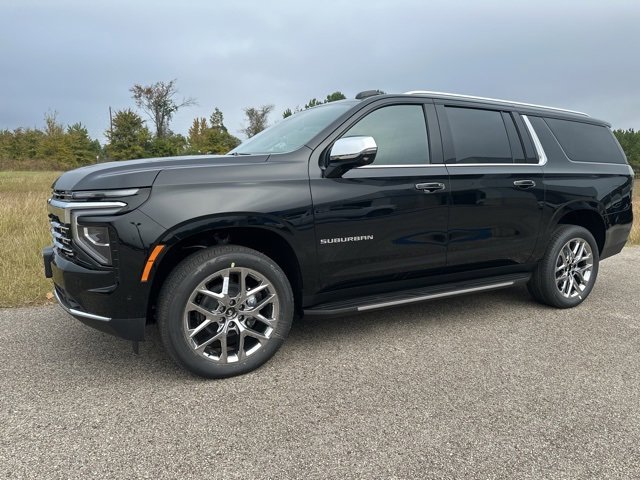 New 2026 Chevrolet Suburban Premier image 4