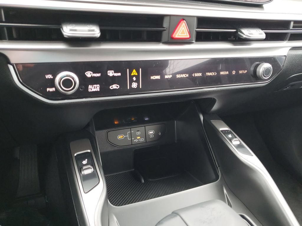New 2026 Kia Sorento S FWD image 22