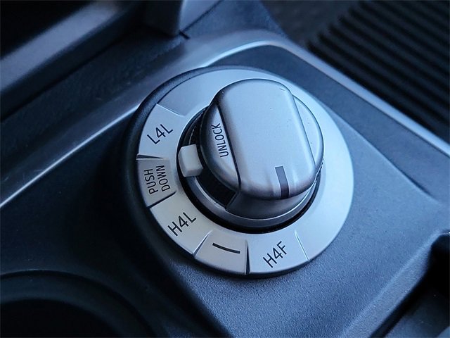 Used 2019 Toyota 4Runner Limited image 28