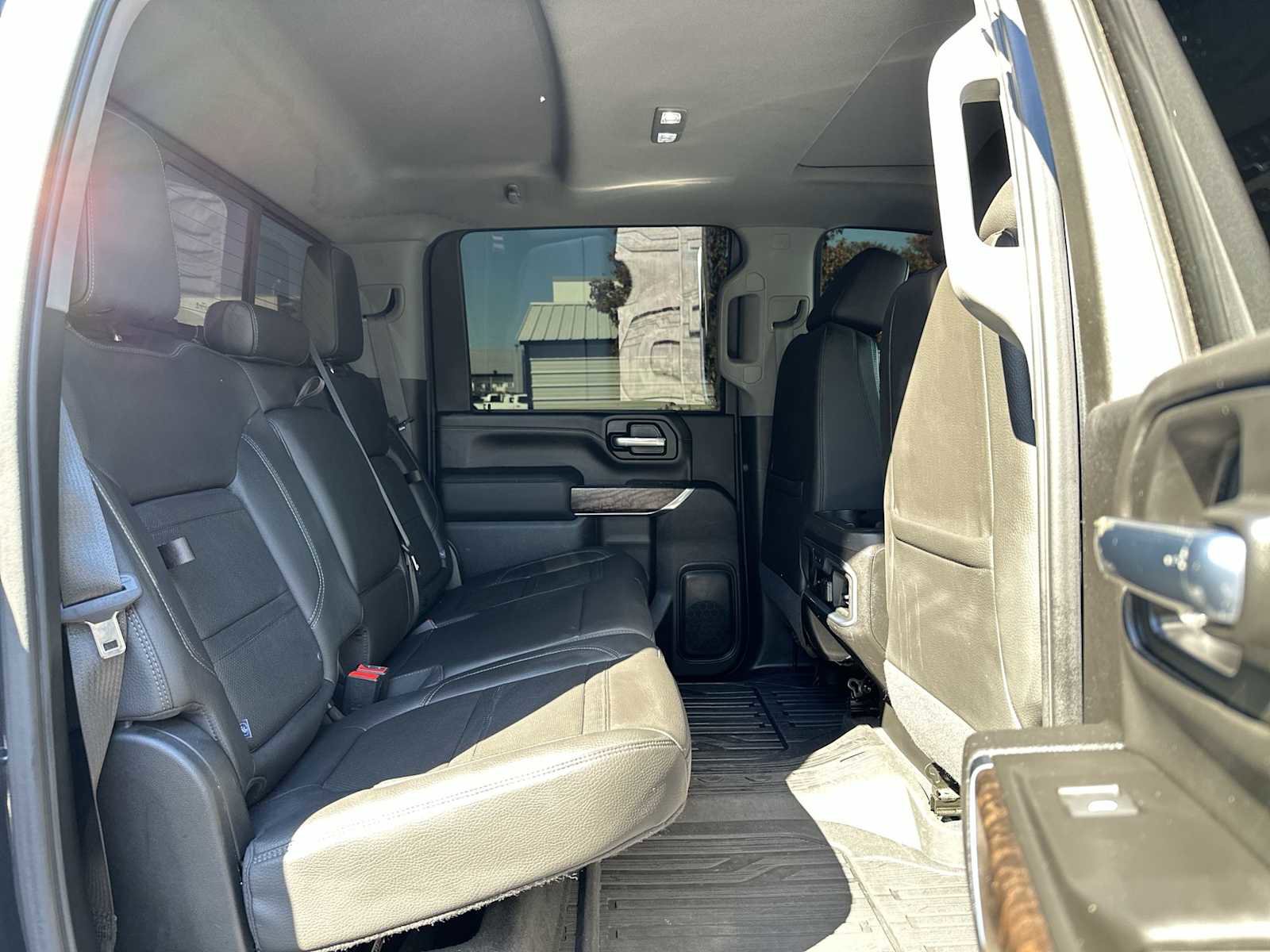 Used 2020 GMC Sierra 3500 Denali w/ Denali Ultimate Package image 19