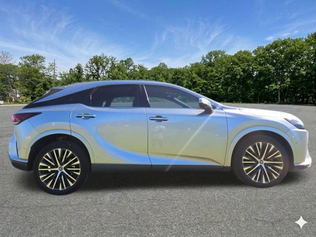 Used 2023 Lexus RX 350 Premium Plus w/ Accessory Package AWD/4WD image 5