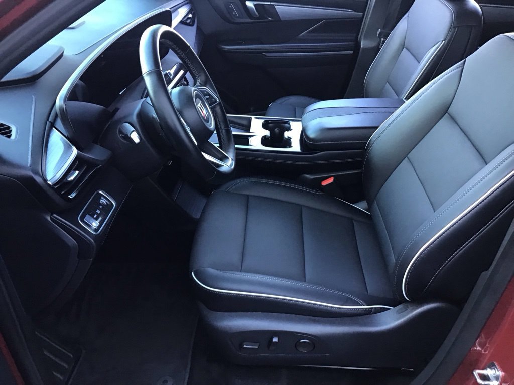 Used 2026 Buick Enclave Preferred w/ Power Package FWD image 7