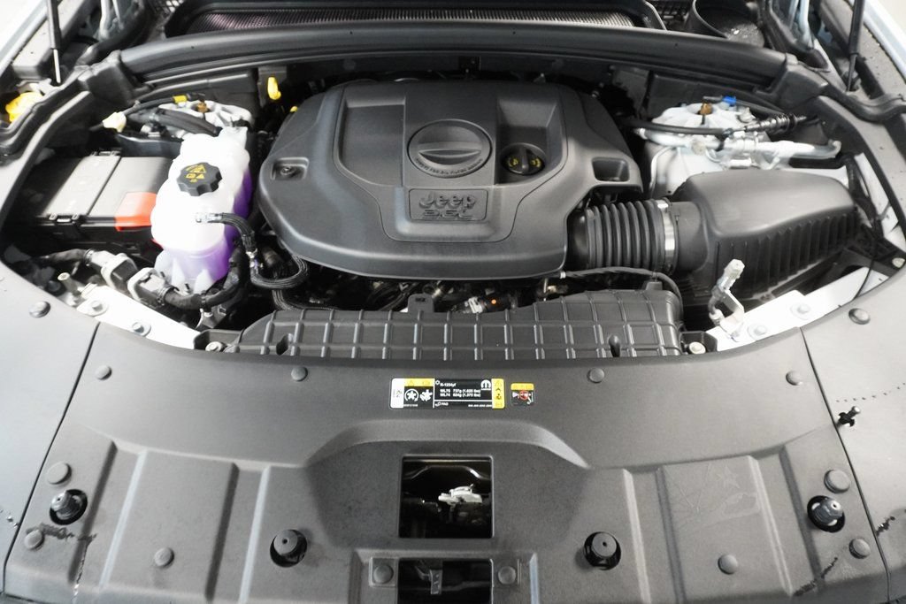 New 2023 Jeep Grand Cherokee Summit AWD/4WD image 37