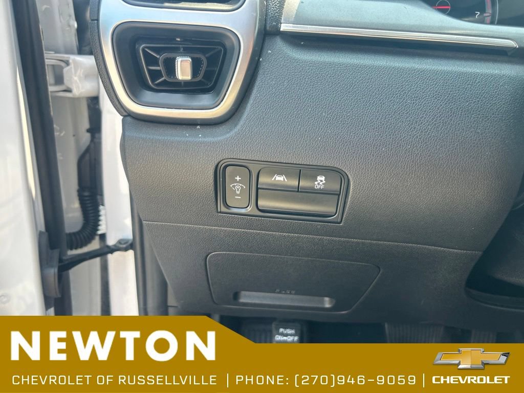Used 2023 Kia Sorento LX FWD image 9