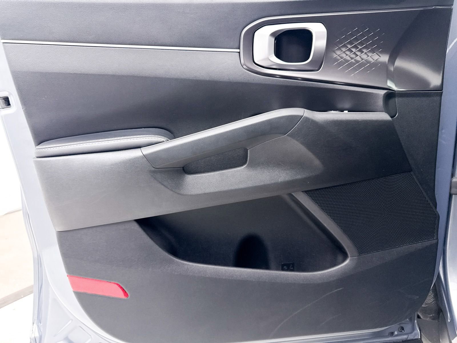 Used 2021 Kia Sorento LX image 26