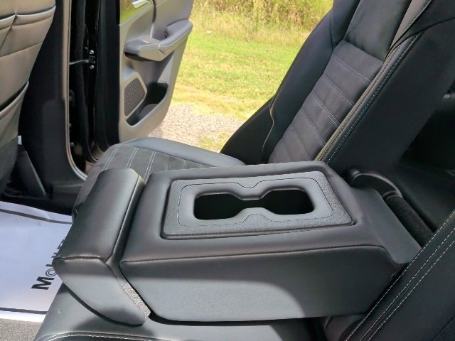 Used 2024 Mitsubishi Outlander SE image 18