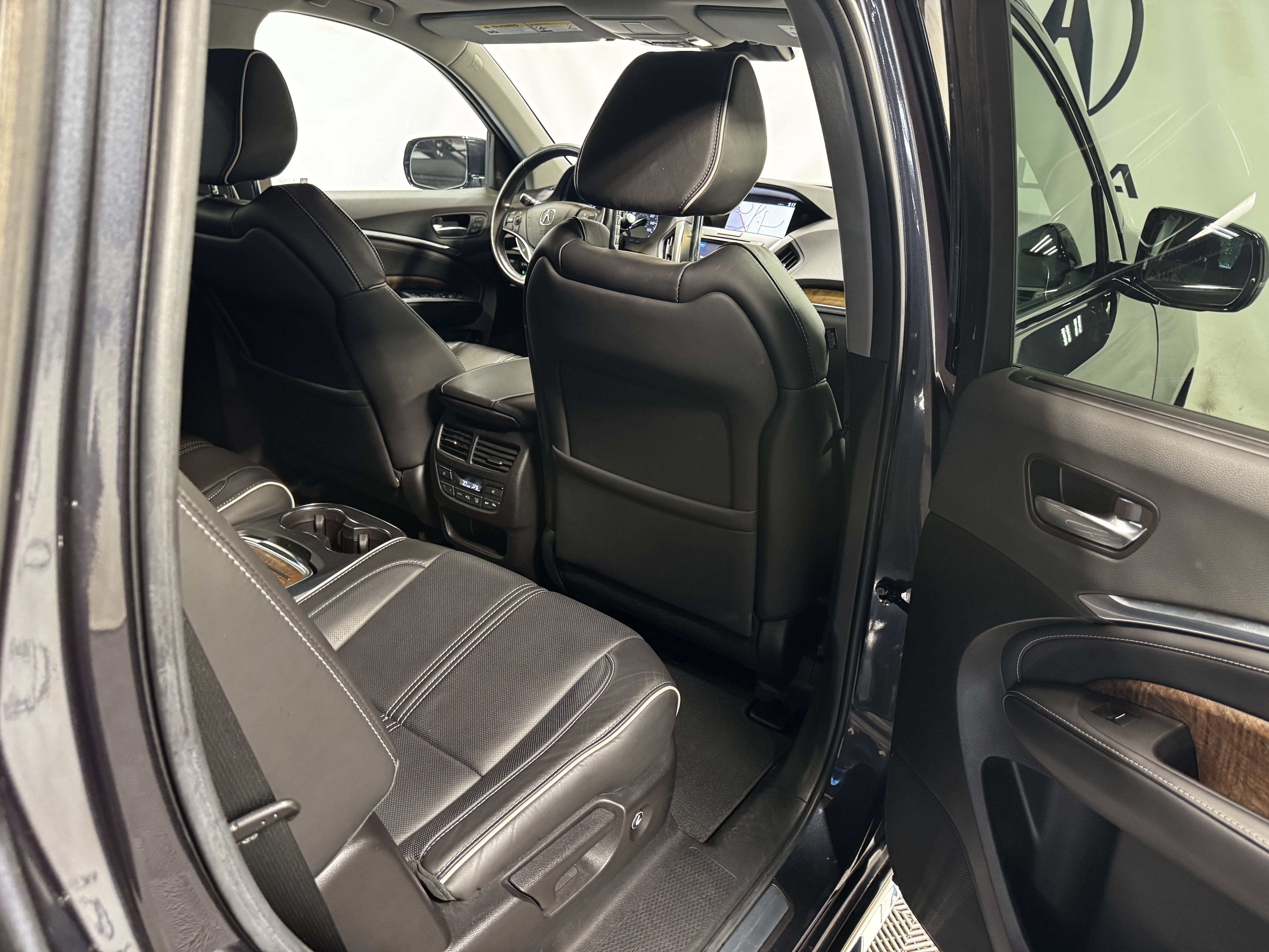 Used 2020 Acura MDX w/ Advance Package AWD/4WD image 13
