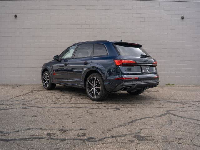 Certified 2025 Audi Q7 2.0T Premium Plus w/ Premium Plus Package AWD/4WD image 3