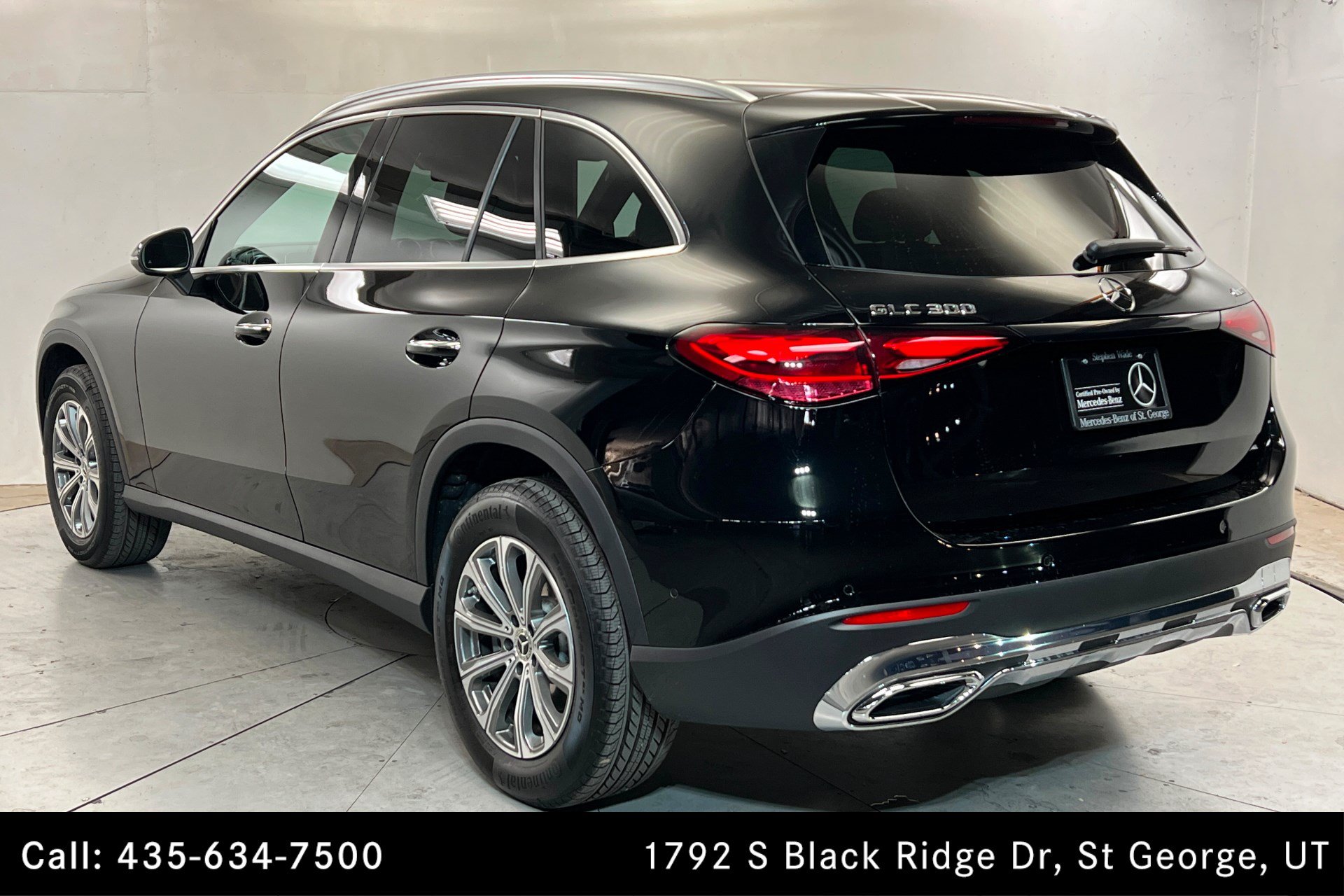 Certified 2026 Mercedes-Benz GLC 300 4MATIC image 3