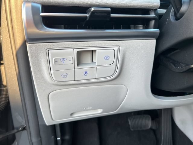 Used 2025 Hyundai Tucson Limited AWD/4WD image 18