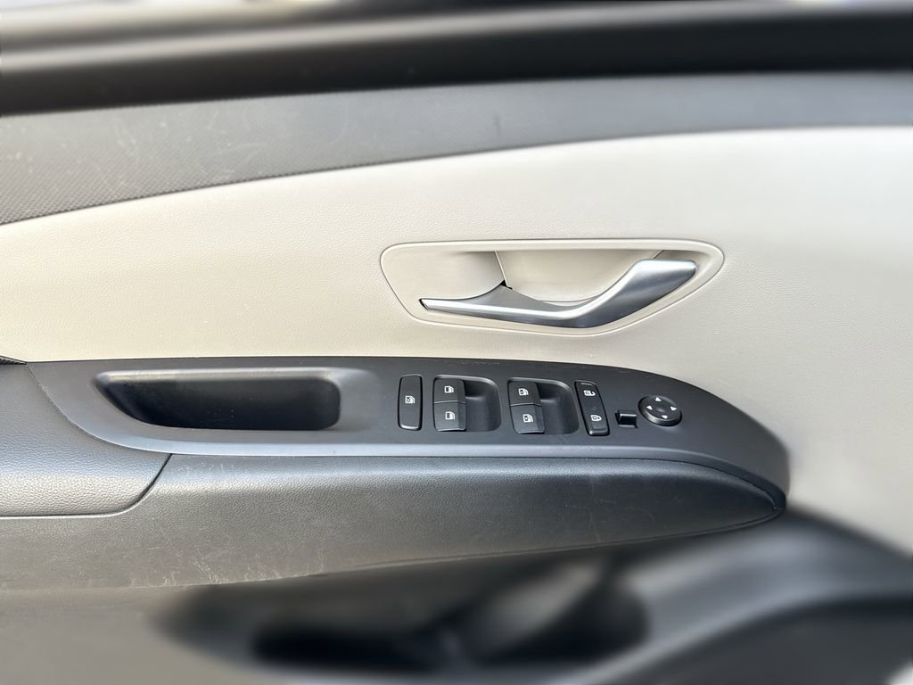 Used 2023 Hyundai Tucson SEL AWD/4WD image 15