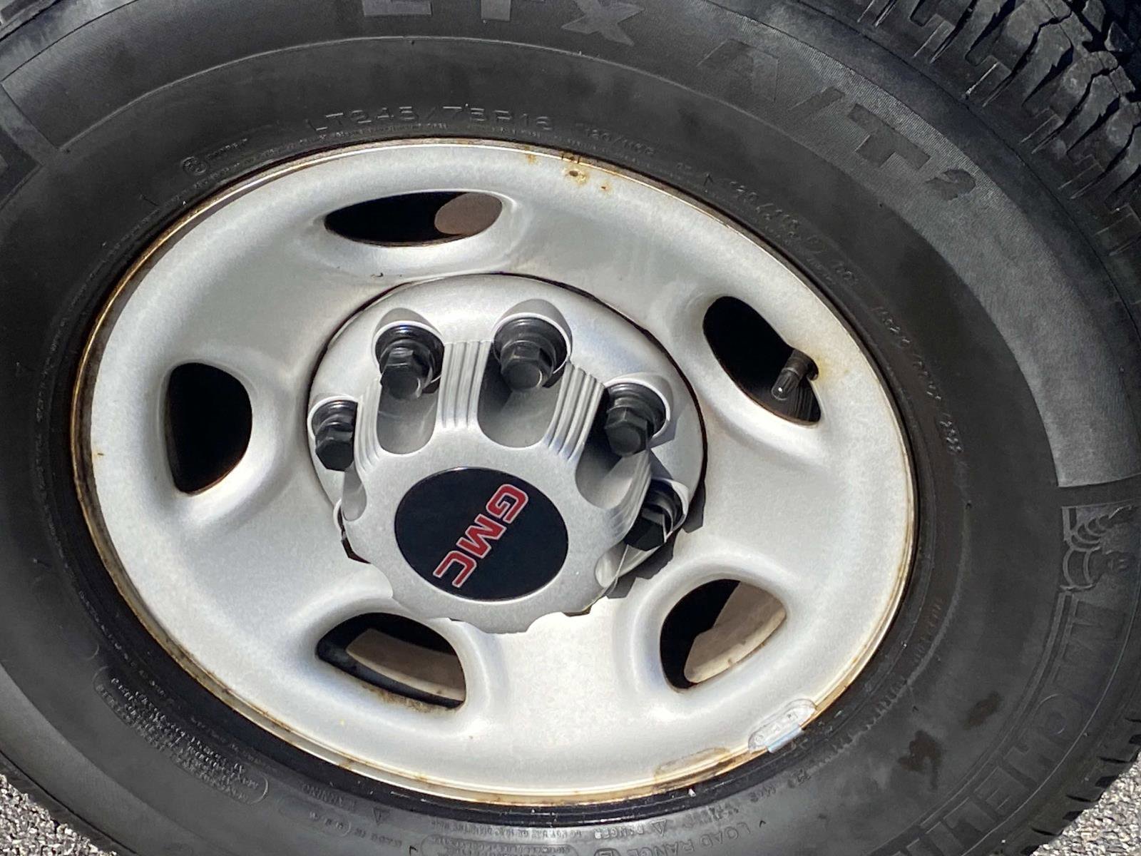 Used 2021 GMC Savana 2500 w/ Communications Package image 26