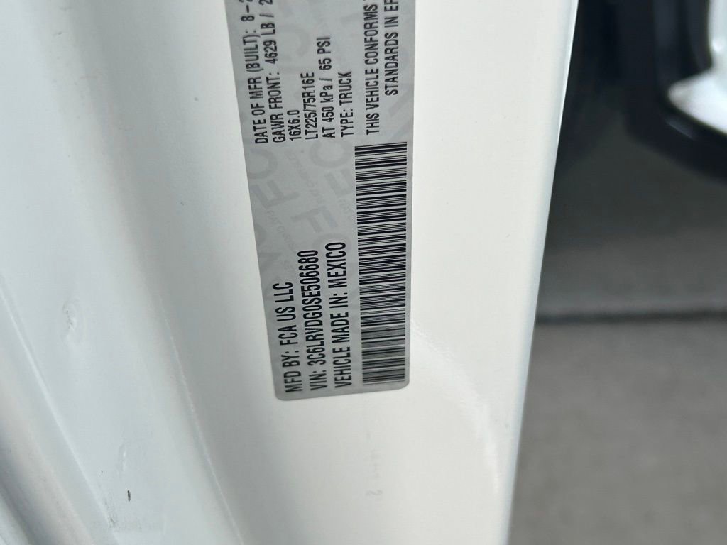 Used 2025 RAM ProMaster 2500 w/ Convenience Group image 44