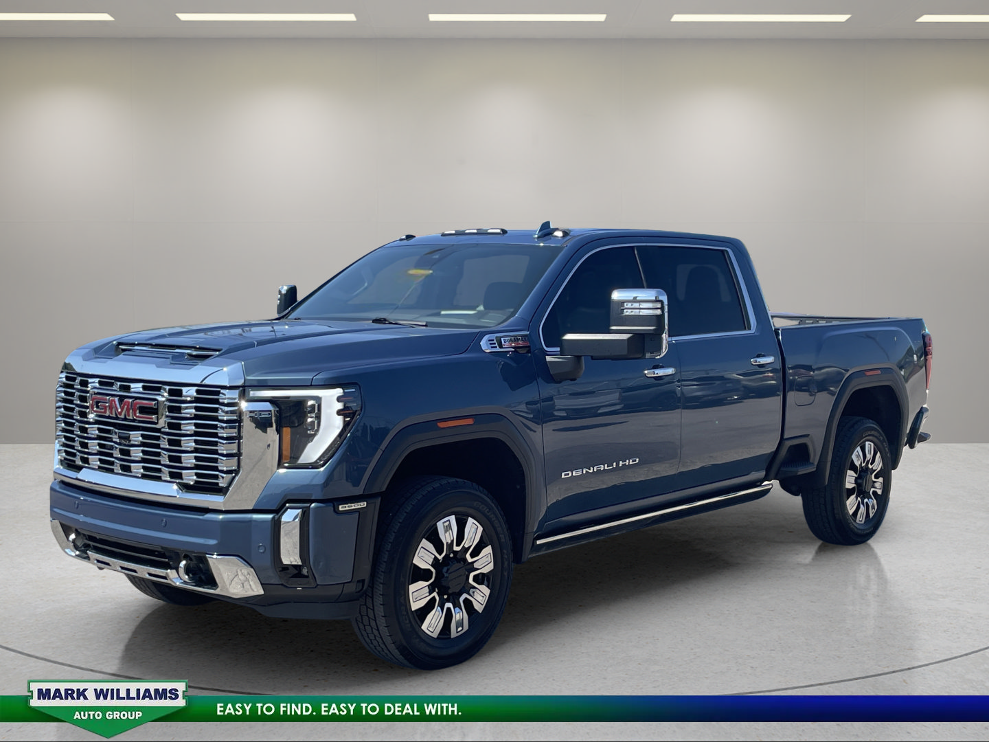 Used 2024 GMC Sierra 3500 Denali w/ Denali Reserve Package AWD/4WD image 2