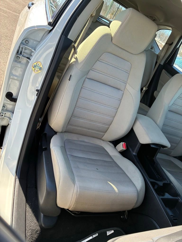 Used 2018 Honda CR-V LX image 18