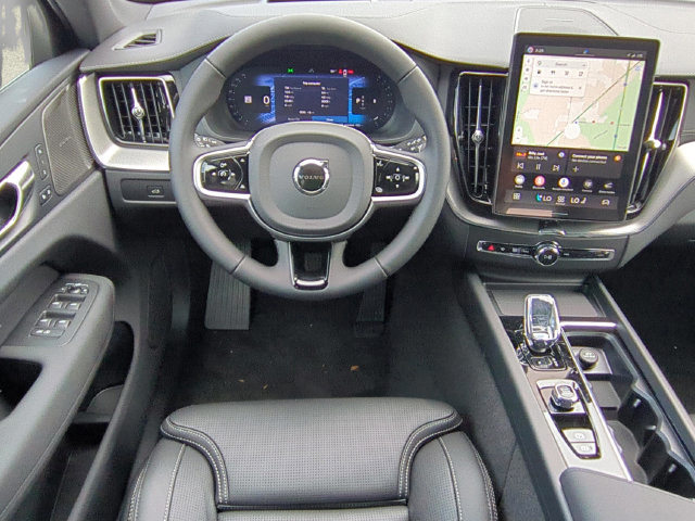 New 2026 Volvo XC60 B5 Ultra w/ Climate Package AWD/4WD image 13