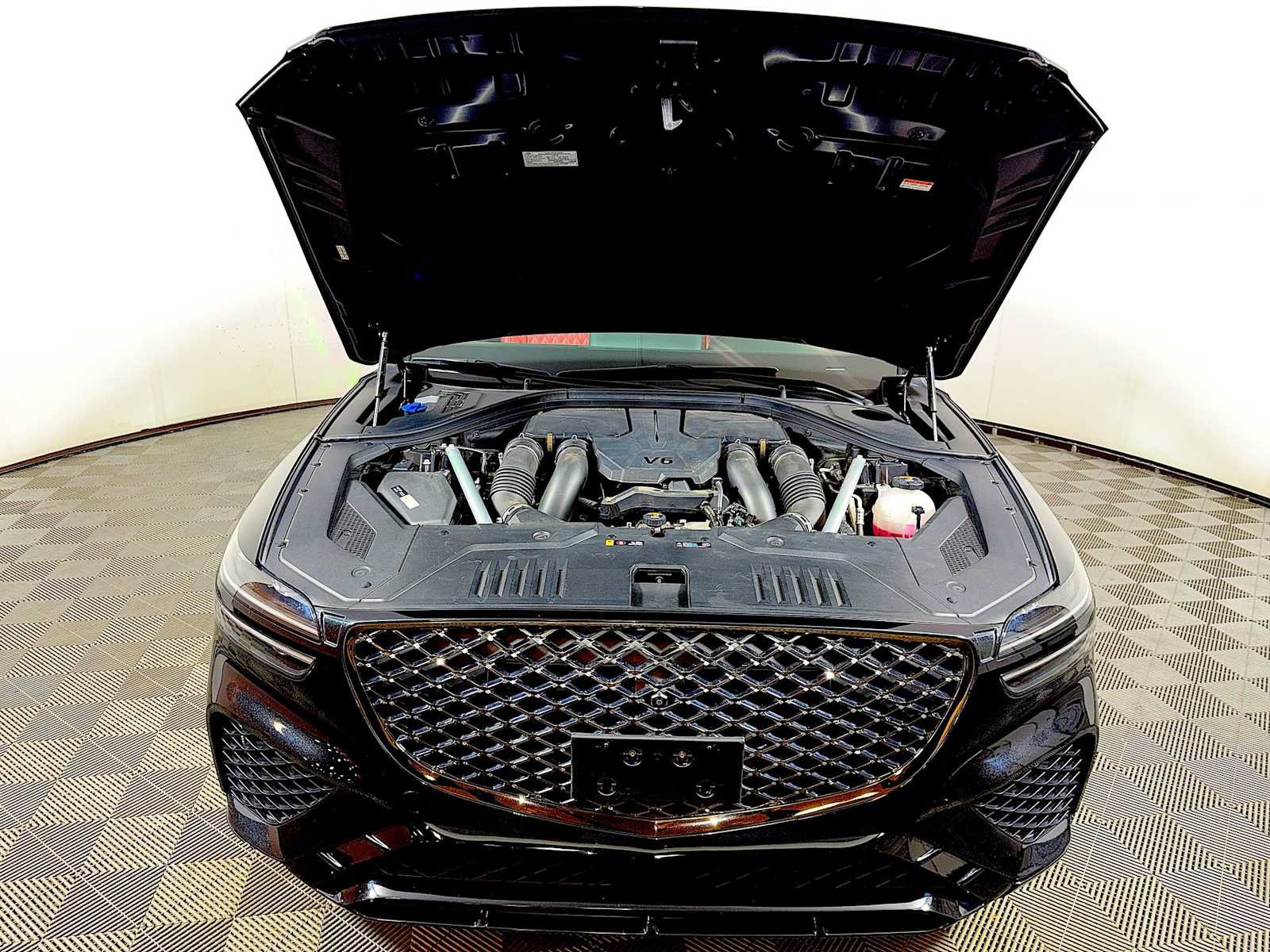 Used 2022 Genesis GV70 3.5T Sport w/ Sport Advanced Package image 31