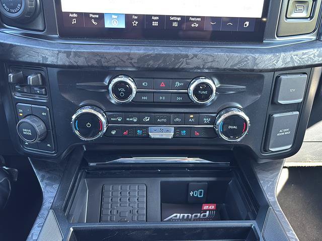 New 2026 Ford F250 Lariat w/ Black Appearance Package AWD/4WD image 24