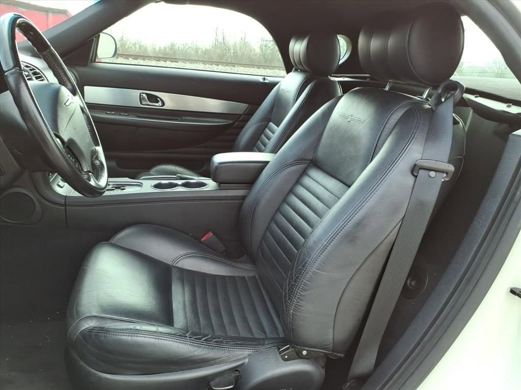 Used 2003 Ford Thunderbird RWD image 12