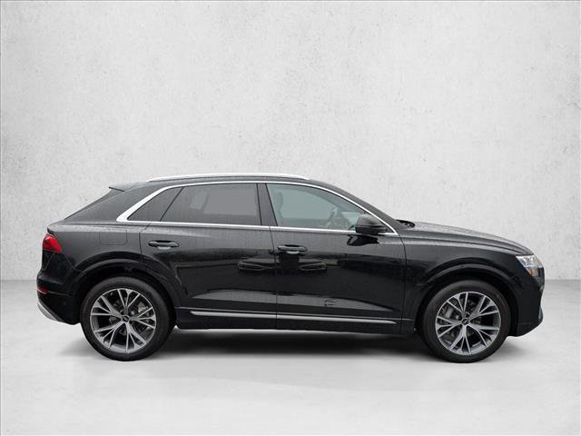 Certified 2024 Audi Q8 Prestige w/ Prestige Package image 4
