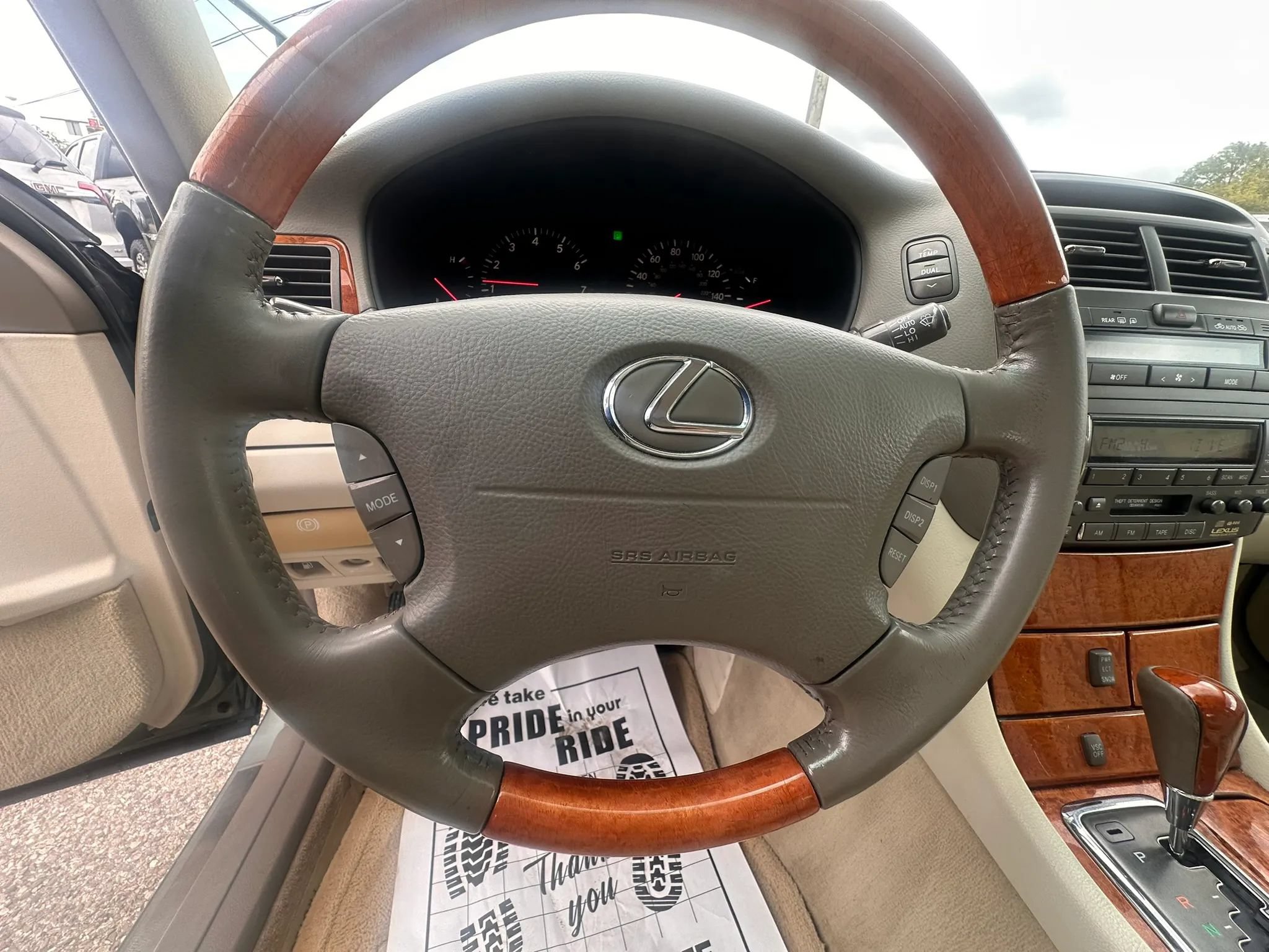Used 2001 Lexus LS 430 RWD image 24