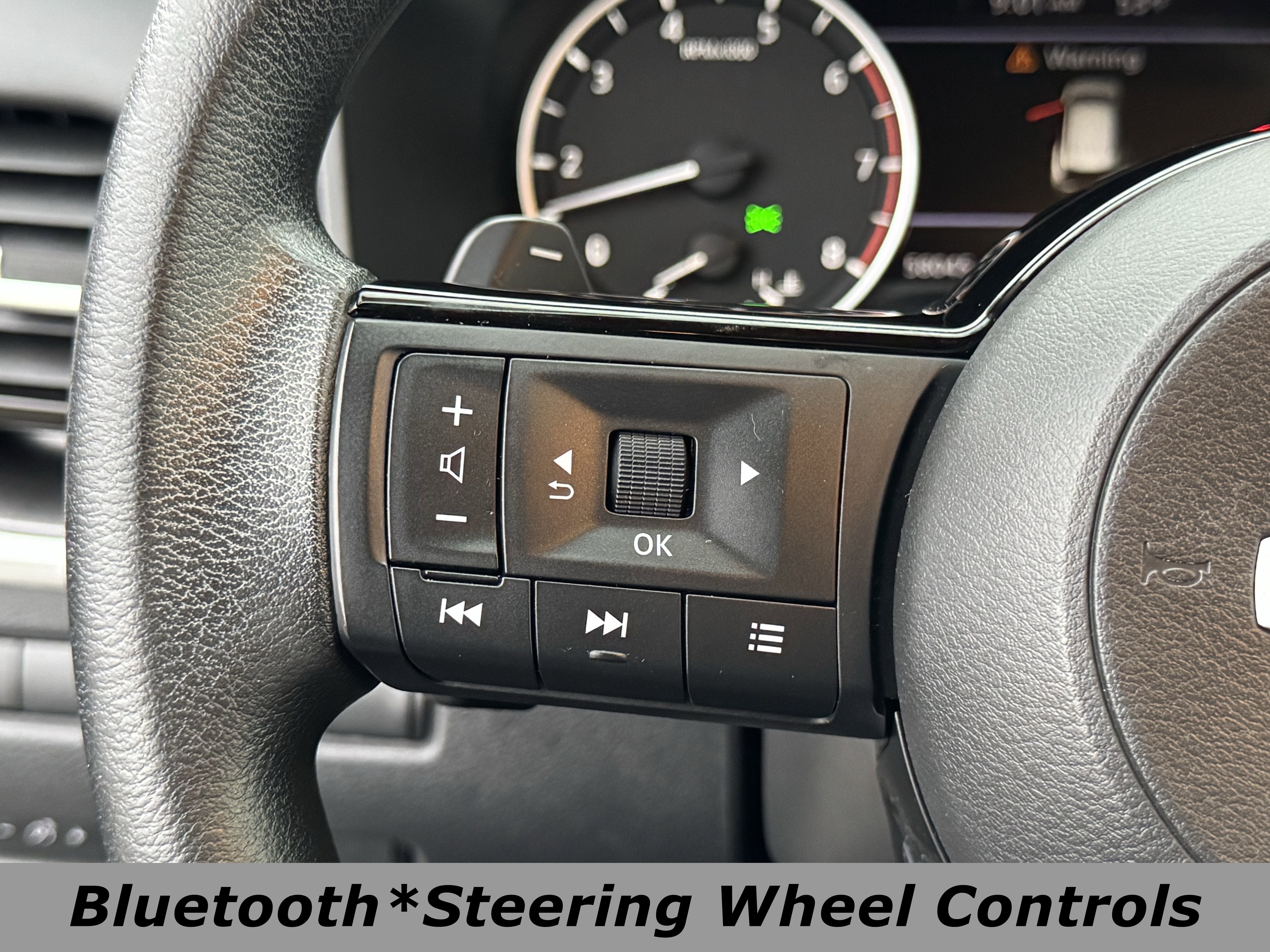 Certified 2021 Nissan Rogue SV image 5