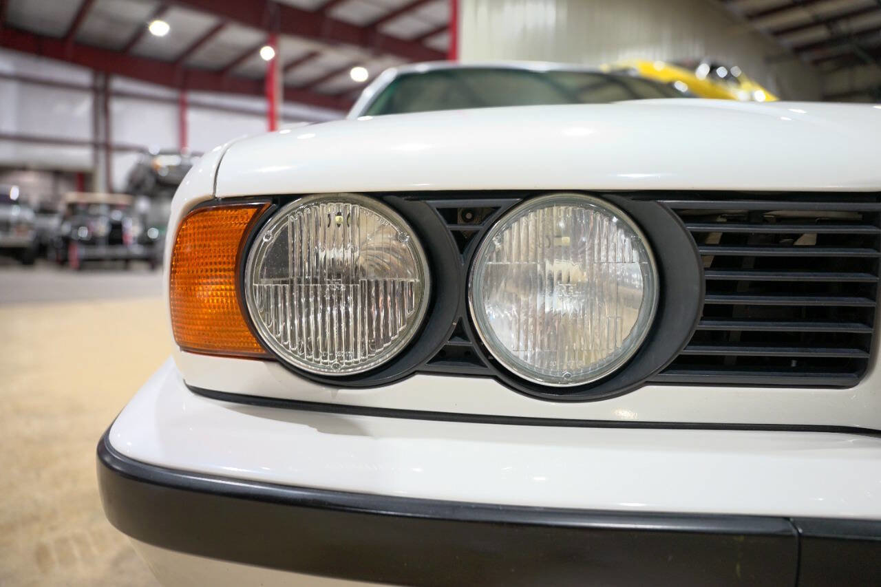 Used 1993 BMW 535i Sedan image 27