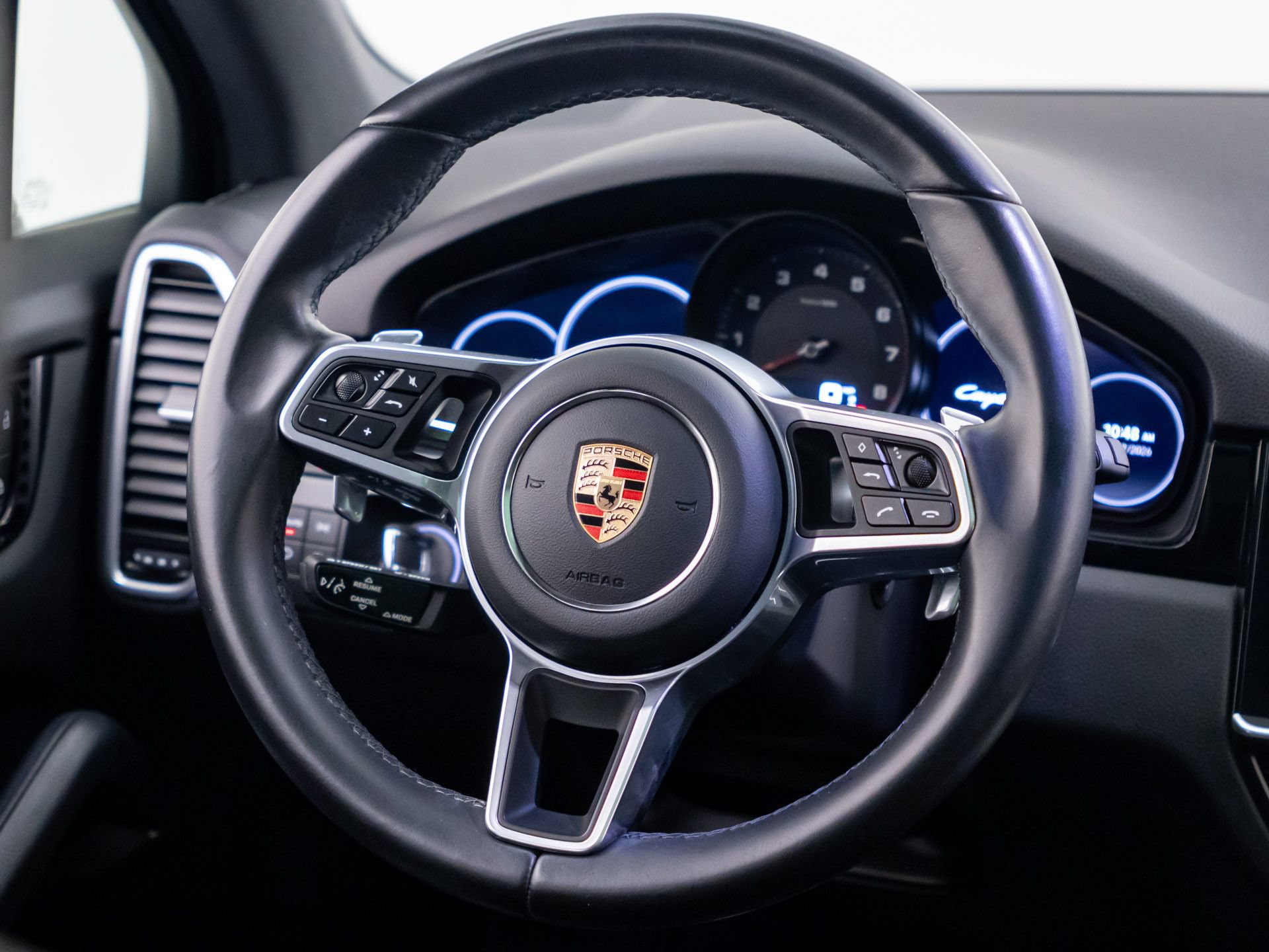Certified 2023 Porsche Cayenne AWD/4WD image 12