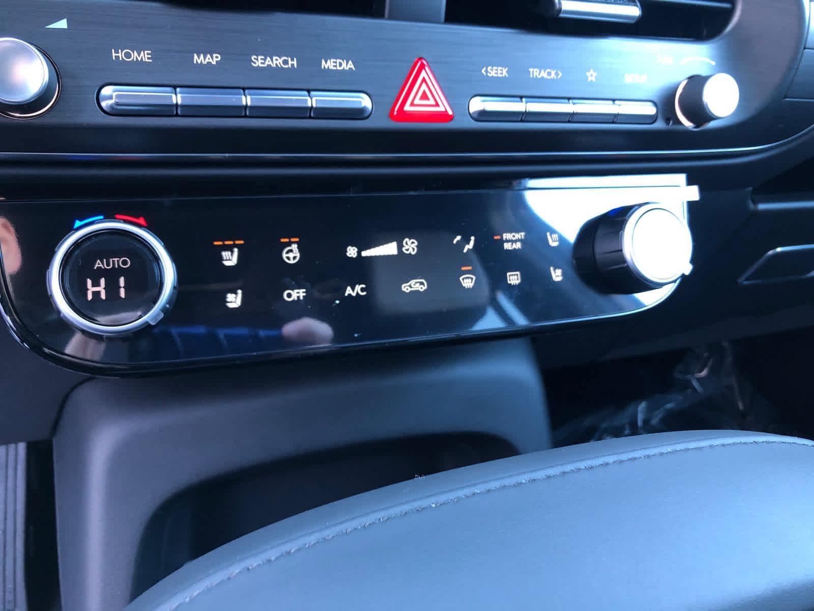 New 2026 Hyundai Palisade Calligraphy AWD/4WD image 14