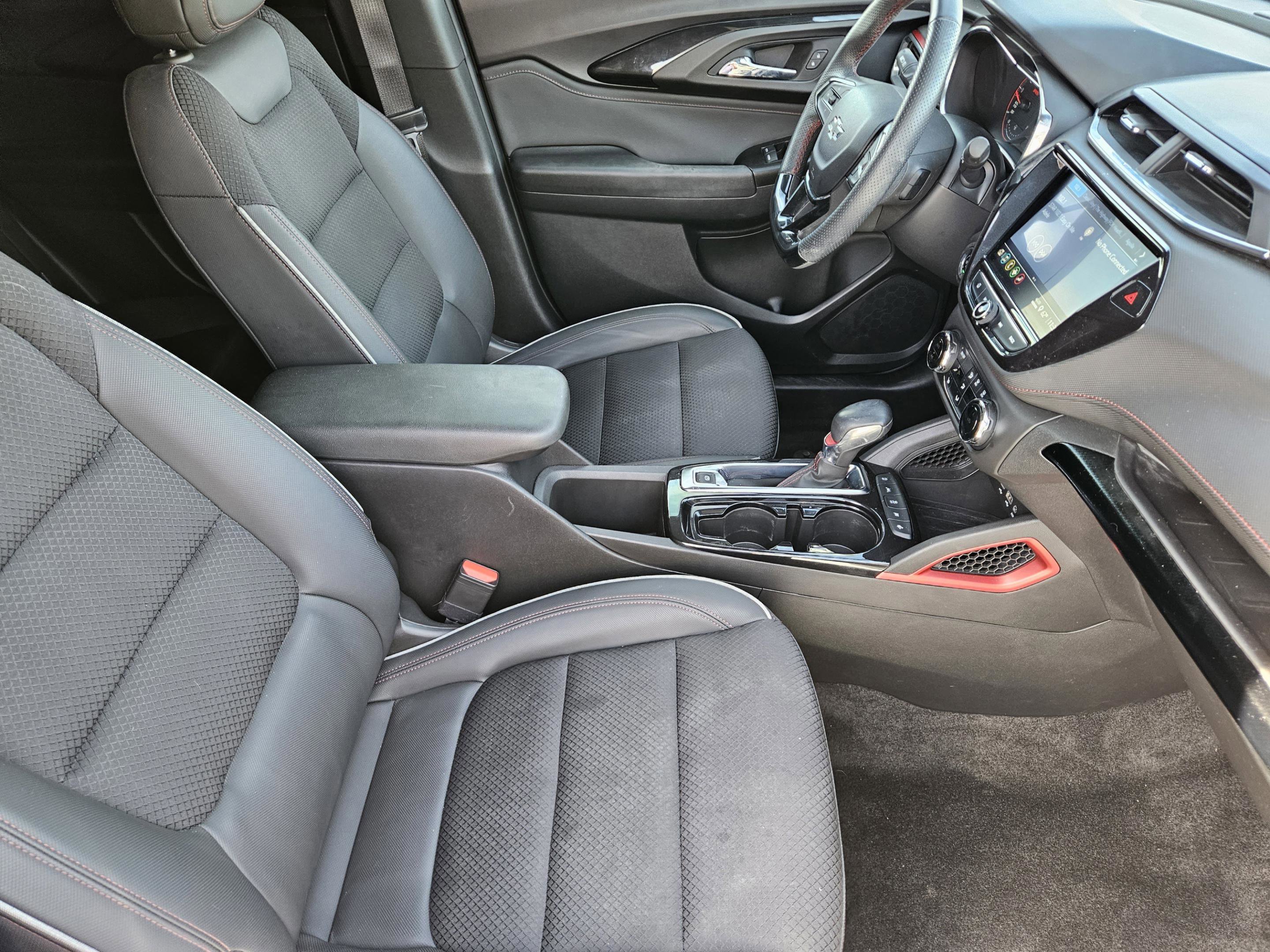 Used 2023 Chevrolet TrailBlazer RS w/ Convenience Package FWD image 14